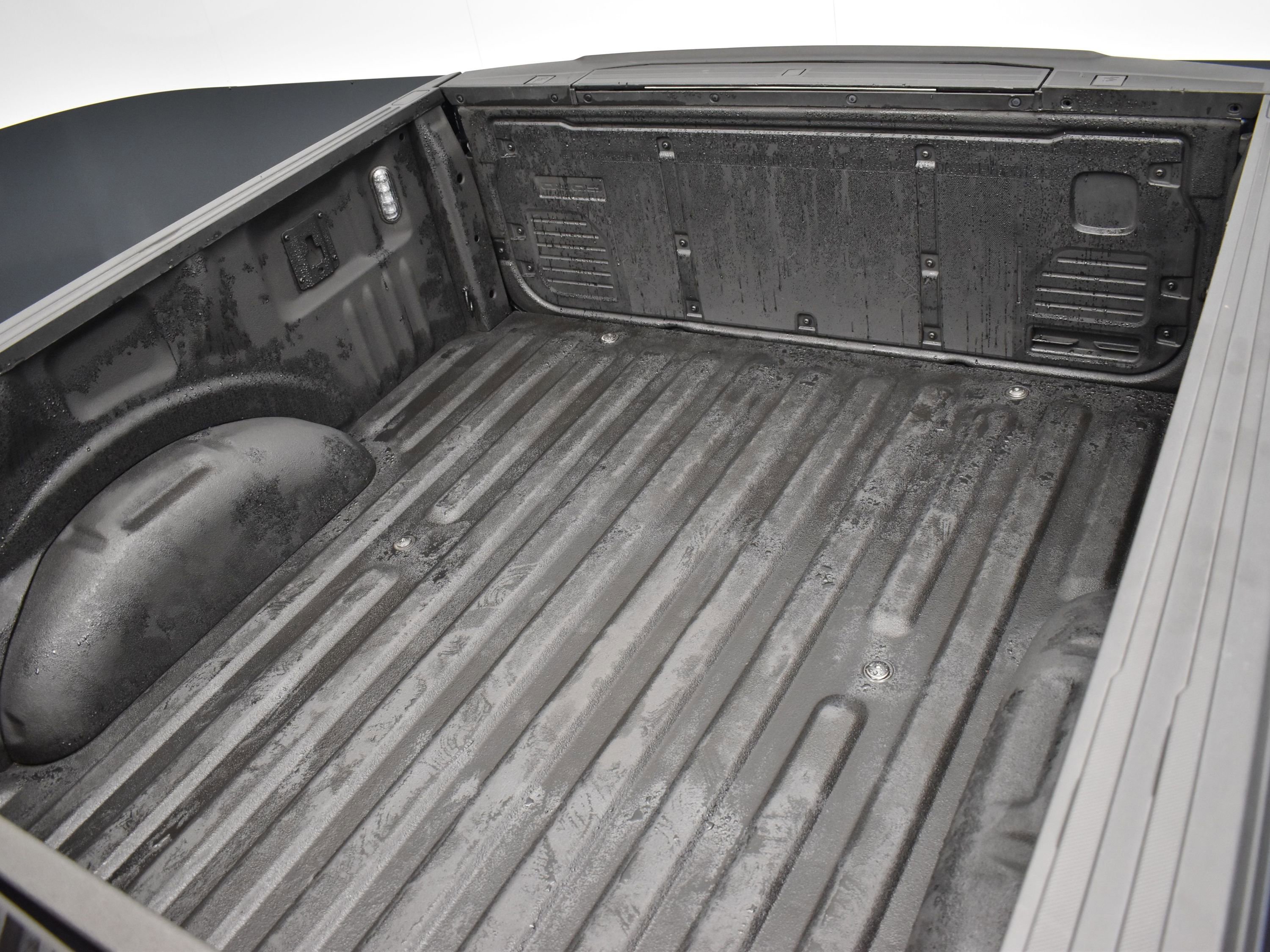 Used 2022 Ford F150 XLT w/ Equipment Group 302A High image 39