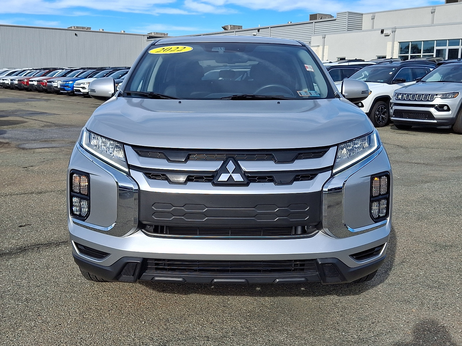 Used 2022 Mitsubishi Outlander Sport SE FWD image 2