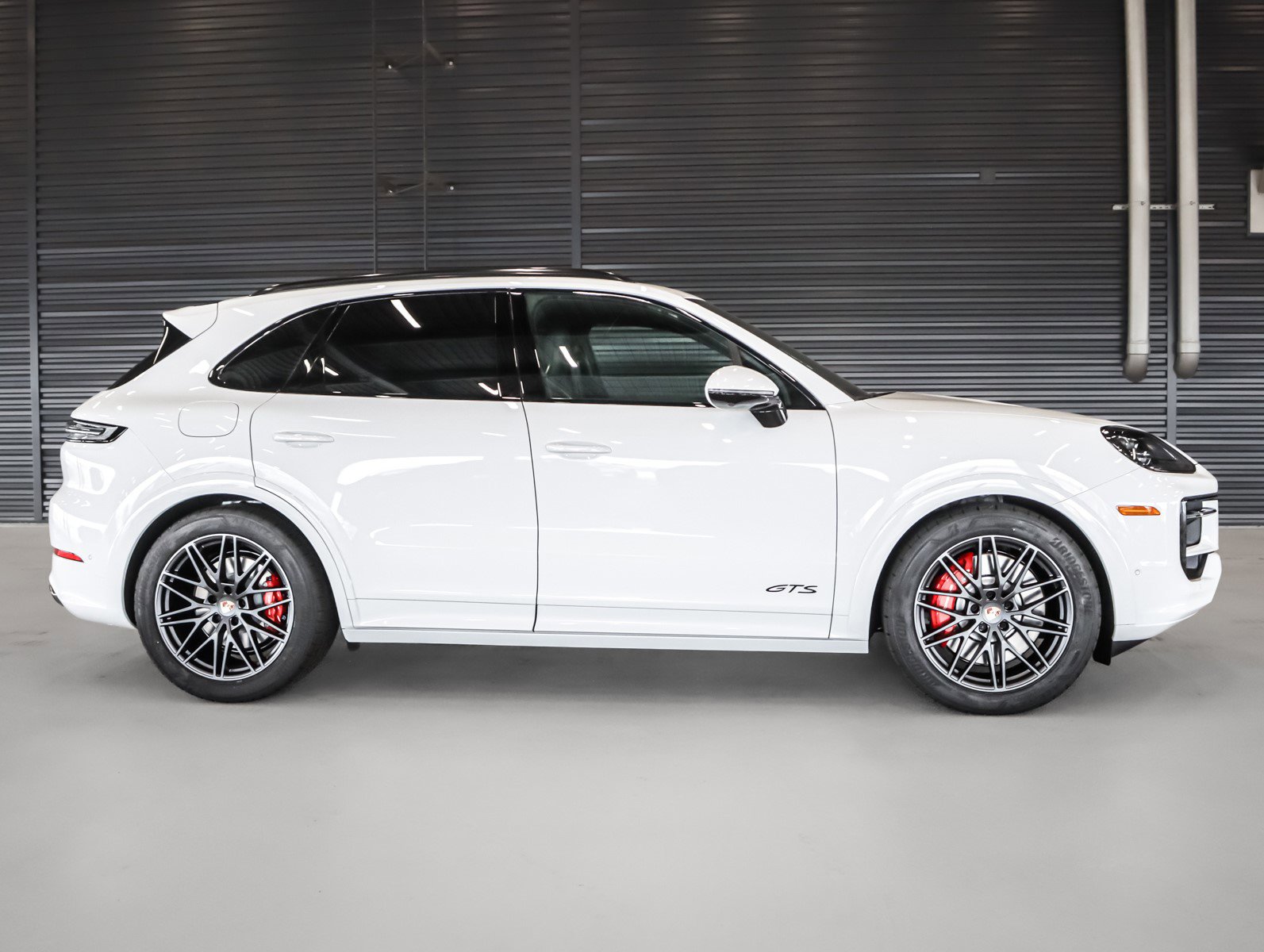 New 2026 Porsche Cayenne GTS image 11
