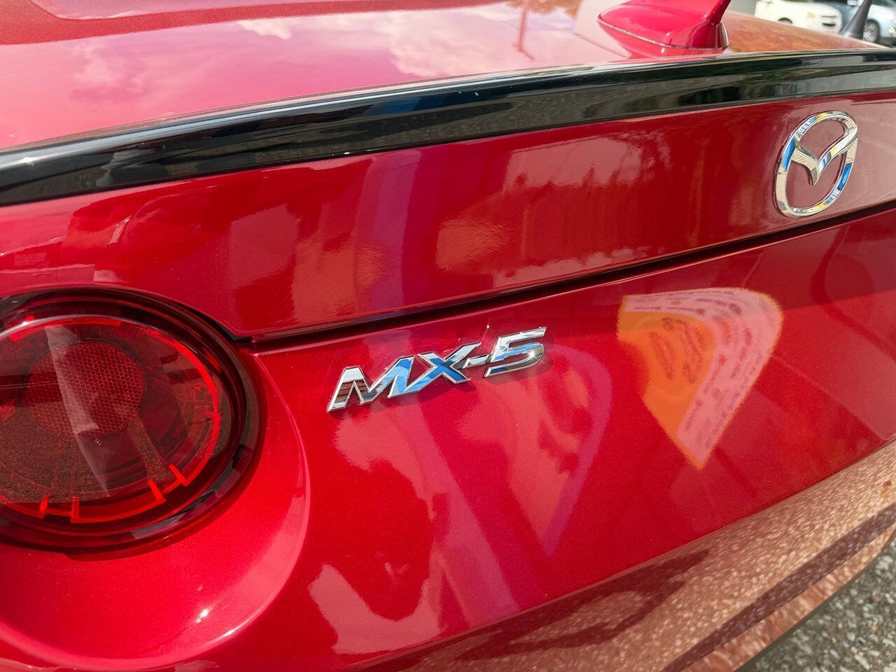 Used 2016 MAZDA MX-5 Miata Club RWD image 29