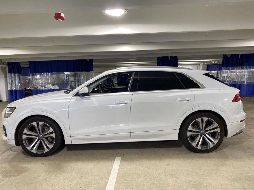 Used 2019 Audi Q8 Prestige AWD/4WD image 2