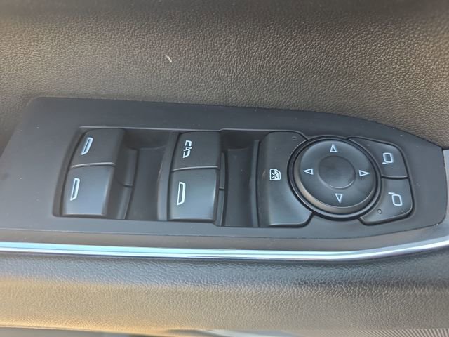Used 2024 Chevrolet Silverado 2500 LT AWD/4WD image 29