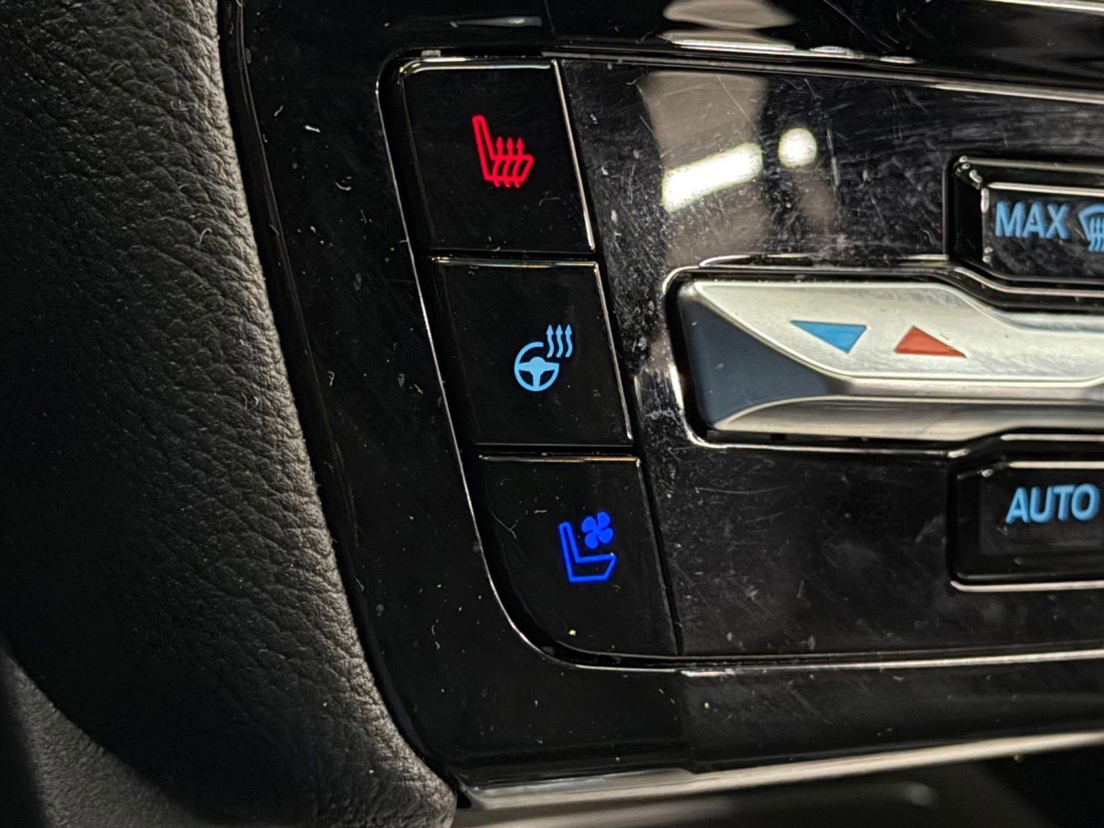 Used 2023 Ford Explorer ST w/ Equipment Group 401A image 28