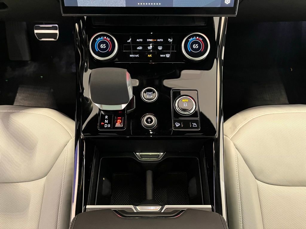 Used 2023 Land Rover Range Rover Sport First Edition image 47