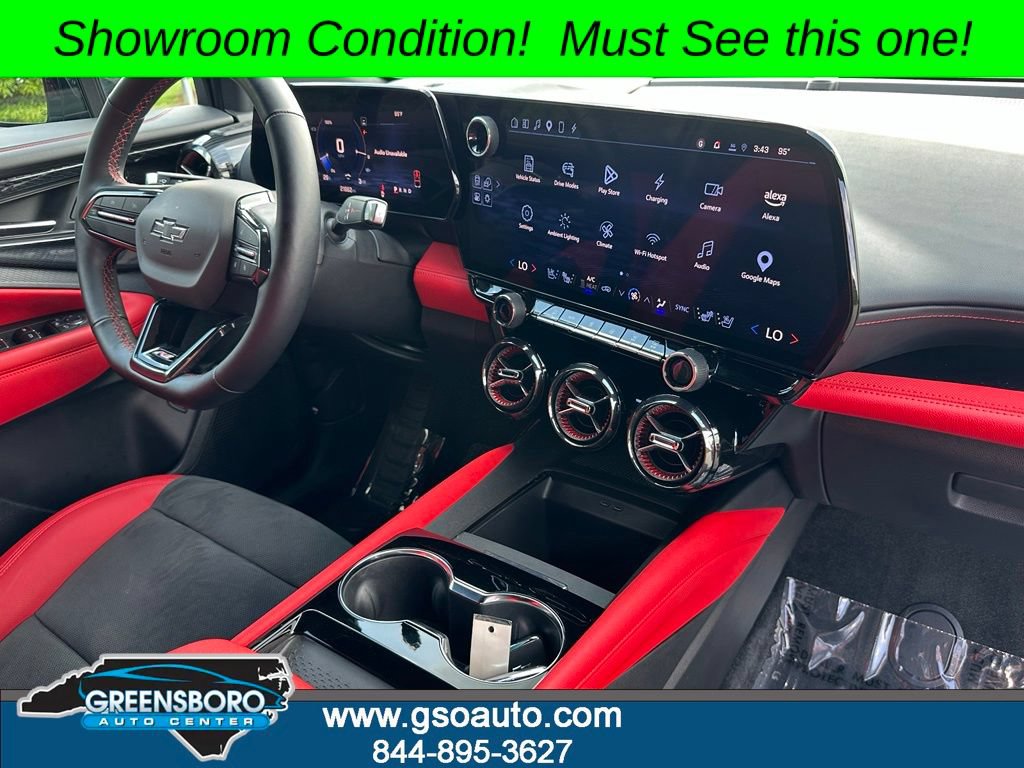 Used 2024 Chevrolet Blazer EV RS AWD/4WD image 17