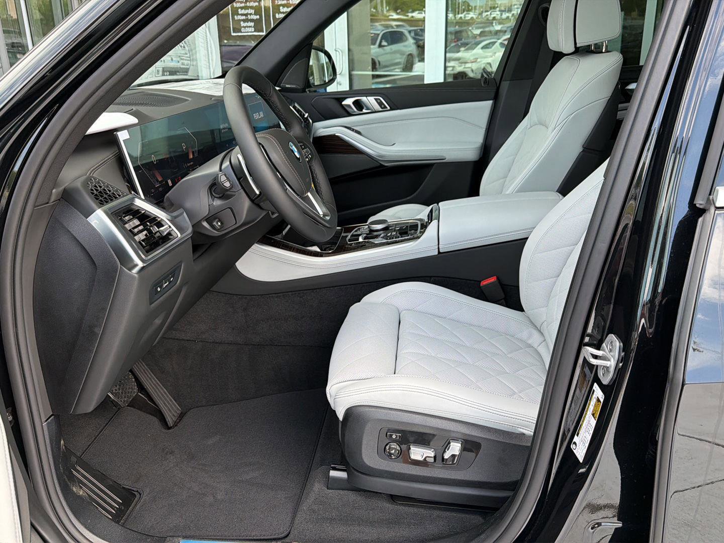 New 2026 BMW X5 sDrive40i RWD image 10