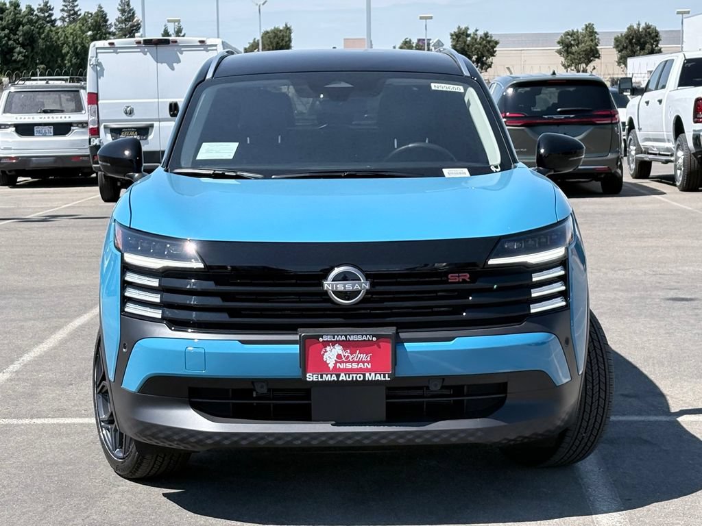 New 2026 Nissan Kicks SR FWD image 2