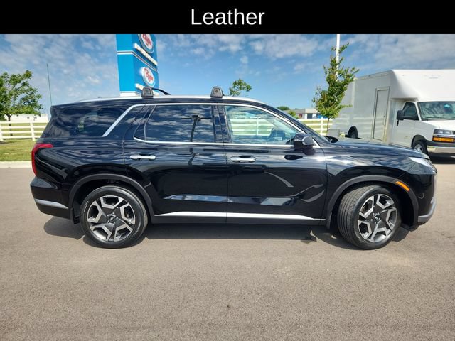 Used 2023 Hyundai Palisade SEL w/ Premium Package AWD/4WD image 11
