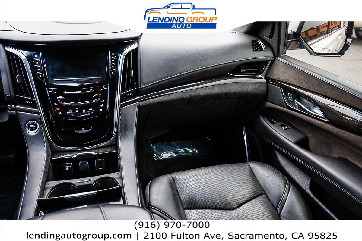 Used 2016 Cadillac Escalade ESV Platinum image 15