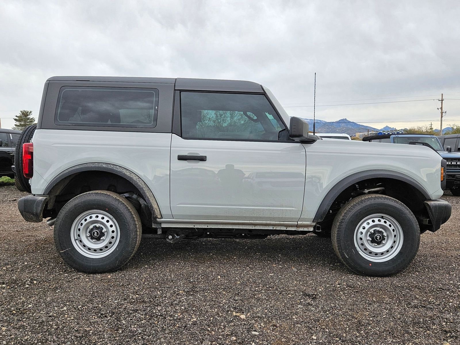 New 2026 Ford Bronco 2-Door AWD/4WD image 4