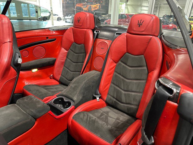 Used 2014 Maserati GranTurismo Sport RWD image 49