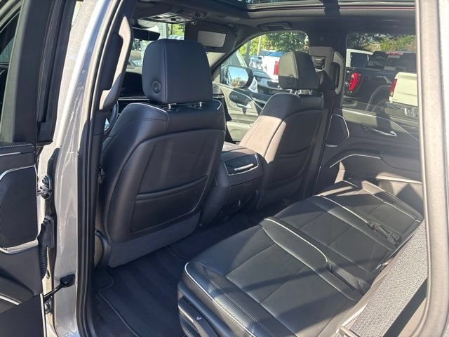 Used 2021 Cadillac Escalade Sport w/ Driver Assist Tech Package AWD/4WD image 16