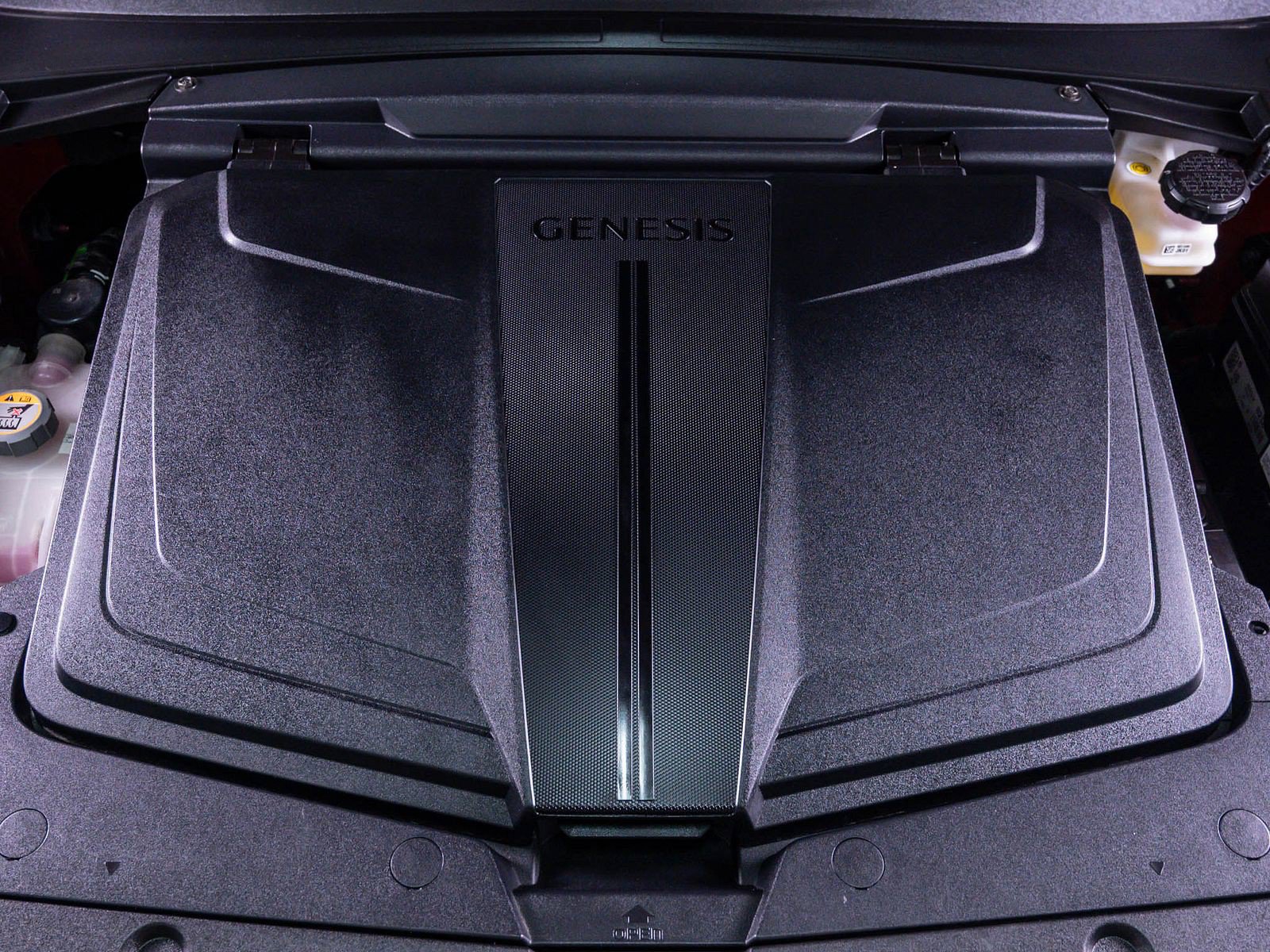 Used 2023 Genesis GV60 Performance AWD/4WD image 7