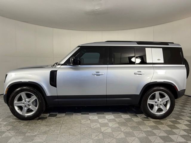 Used 2020 Land Rover Defender 110 SE image 3