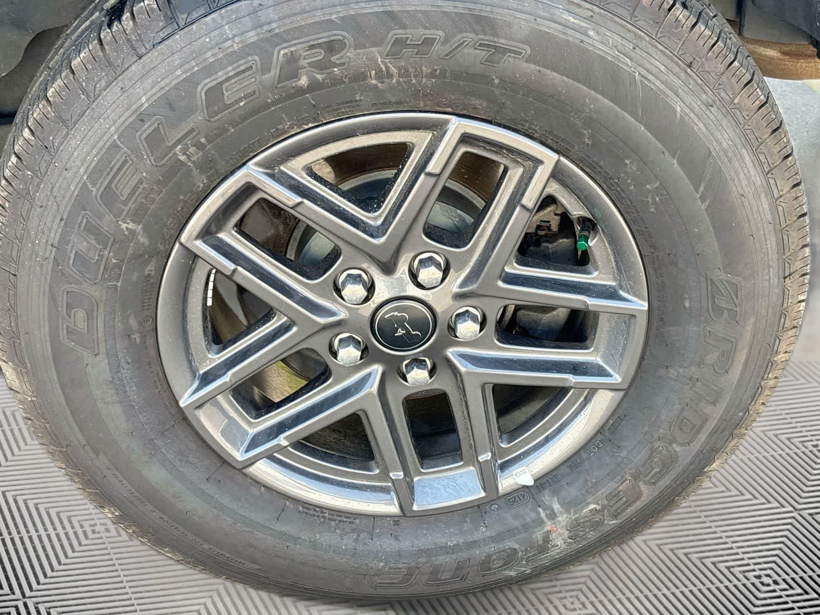Used 2019 Jeep Wrangler Unlimited Sahara AWD/4WD image 28
