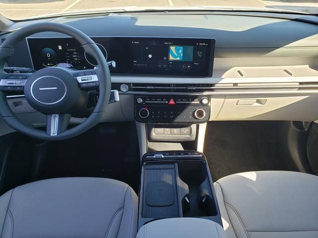 New 2026 Hyundai Tucson Limited image 9