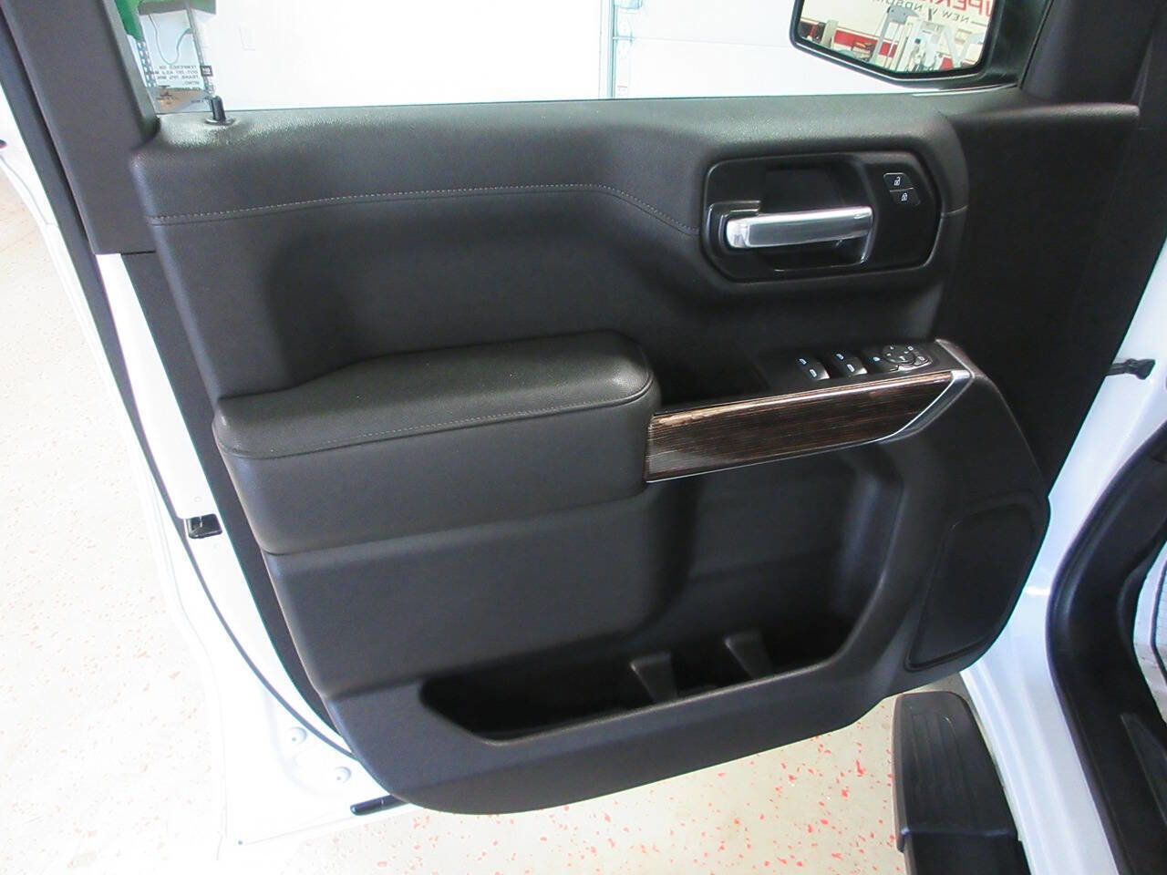 Used 2021 GMC Sierra 1500 Elevation w/ LPO, Elevation Black Package image 33