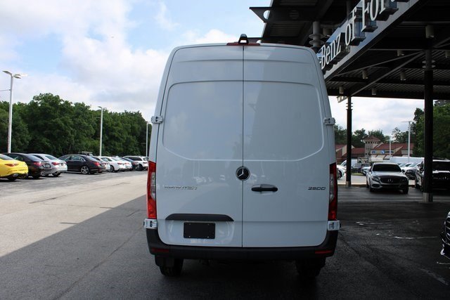 New 2025 Mercedes-Benz Sprinter 2500 image 16