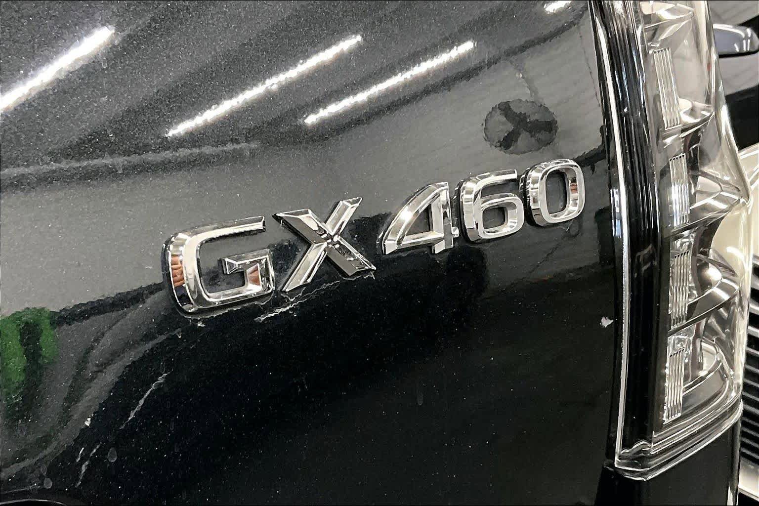 Used 2023 Lexus GX 460 Premium w/ Accessory Package image 10