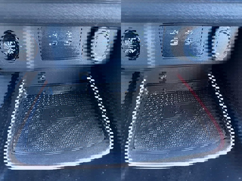 Certified 2025 Nissan Rogue SL image 24