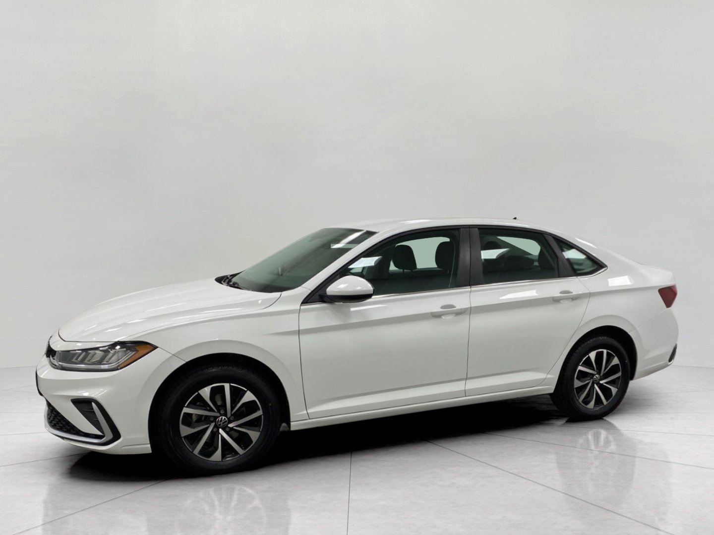 Used 2025 Volkswagen Jetta S FWD image 8