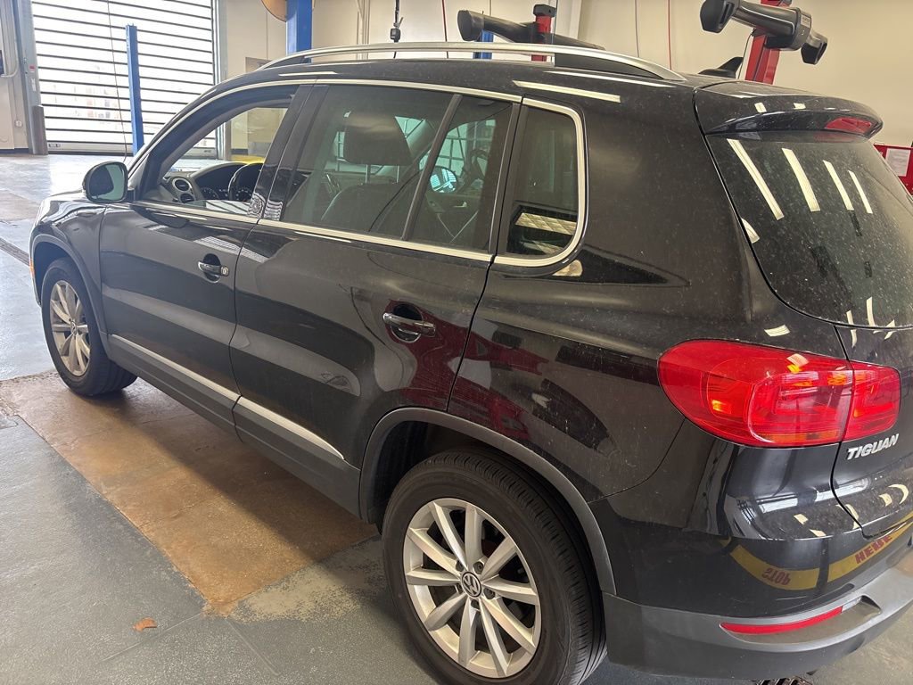 Used 2017 Volkswagen Tiguan Wolfsburg Edition image 7
