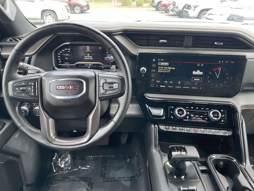 Used 2024 GMC Sierra 1500 AT4 w/ AT4 Premium Package image 23