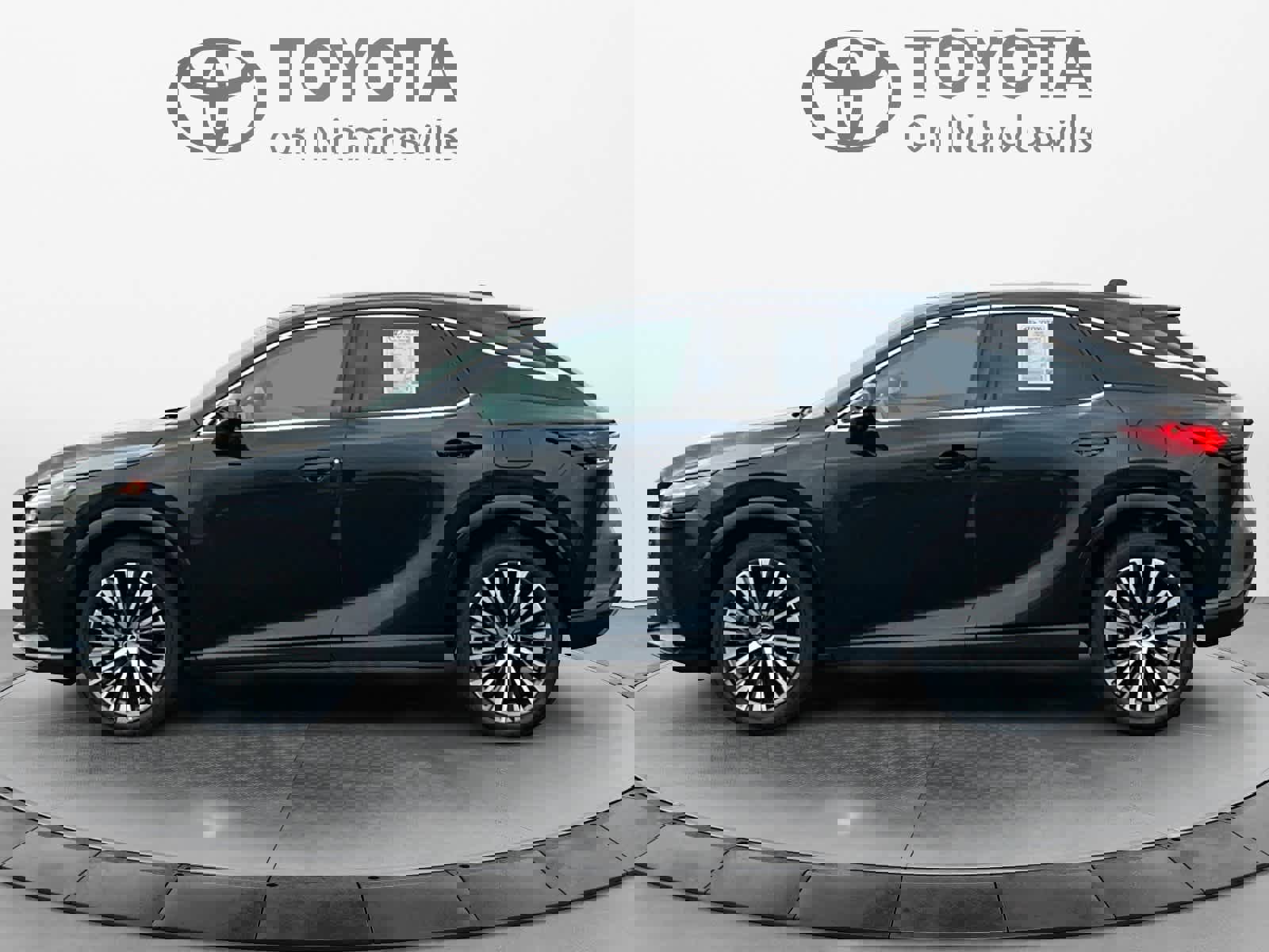 Used 2024 Lexus RX 350 image 2