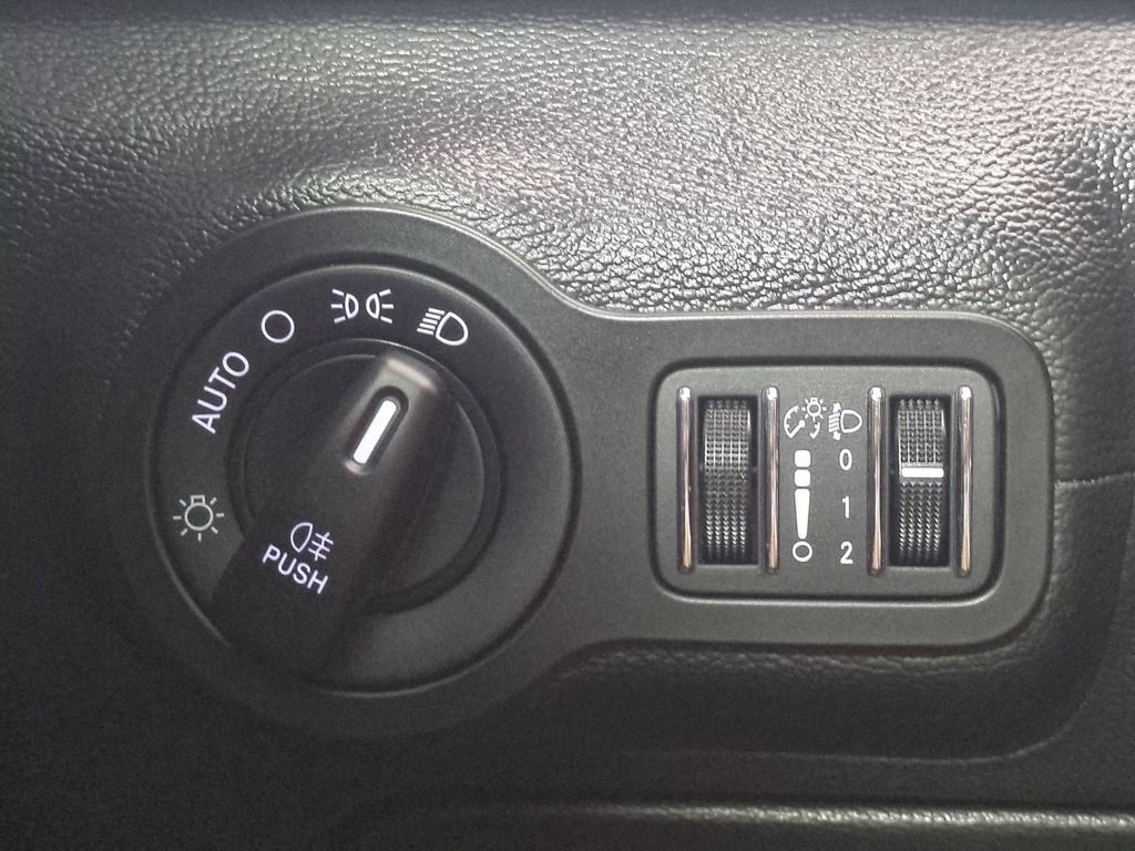 Used 2019 Maserati Ghibli RWD image 30