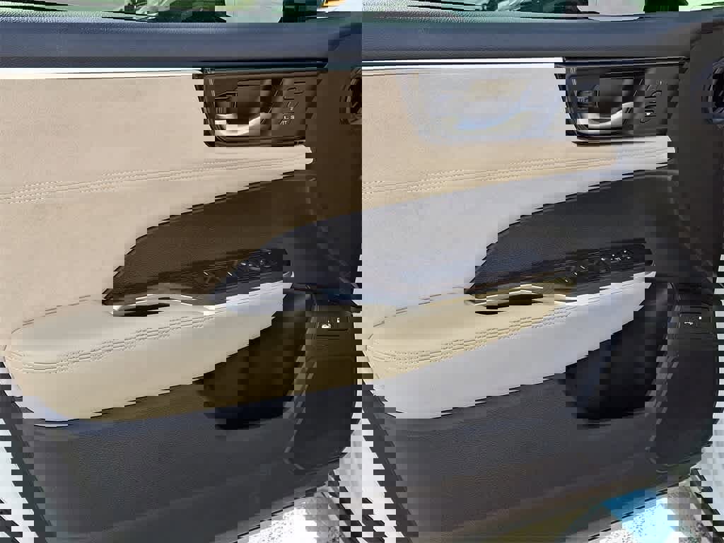 Used 2018 Honda Clarity Touring image 11