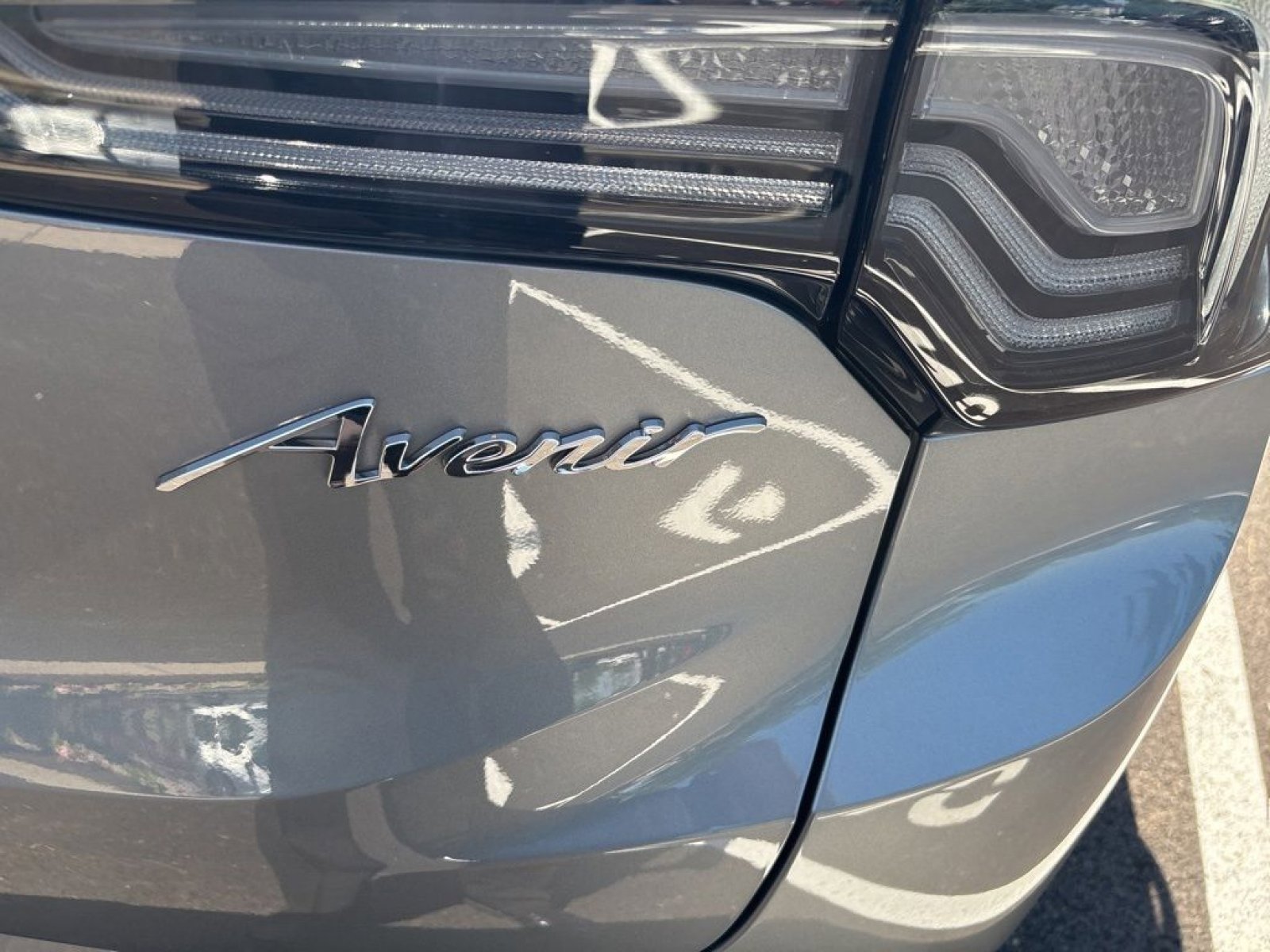 Used 2024 Buick Encore GX Avenir w/ Avenir Technology Package AWD/4WD image 9