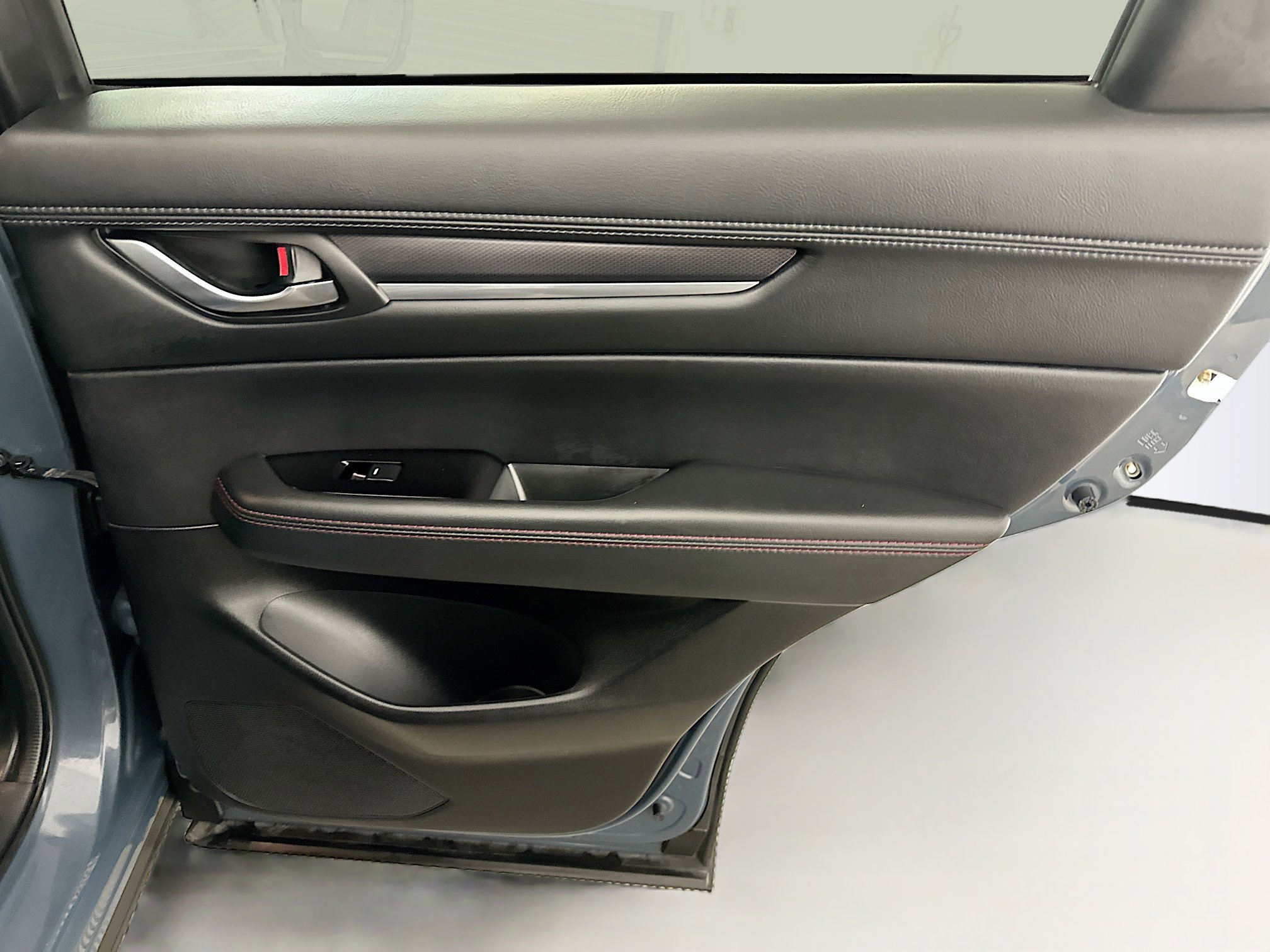 Used 2024 MAZDA CX-5 Carbon Edition image 33