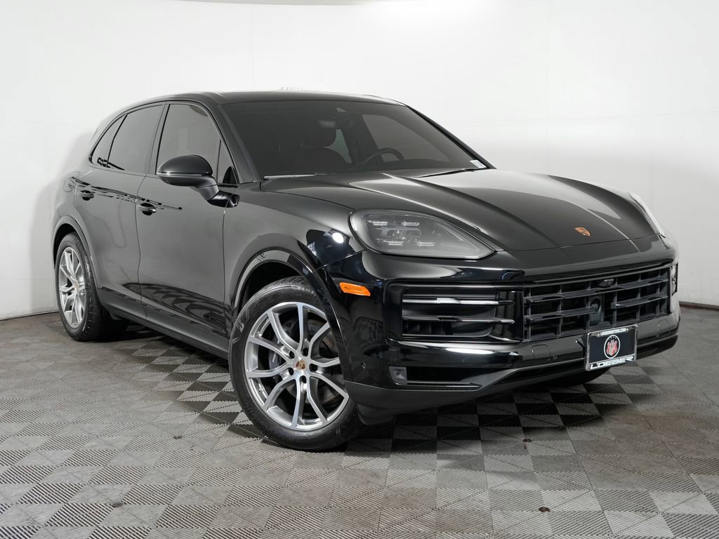 Certified 2024 Porsche Cayenne AWD/4WD image 9