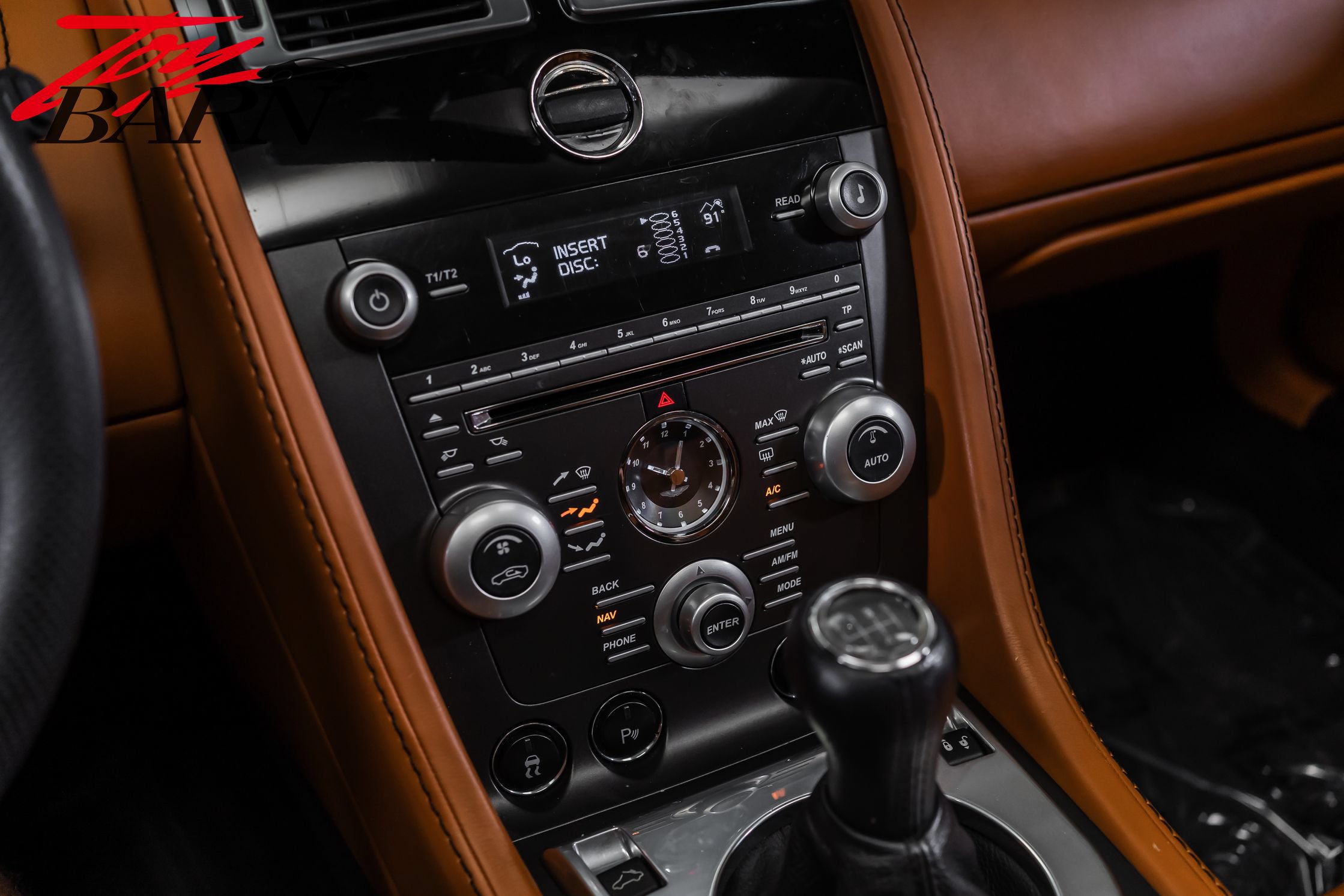 Used 2009 Aston Martin V8 Vantage Roadster RWD image 38