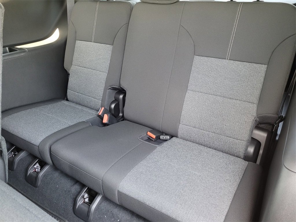 New 2026 GMC Acadia Elevation image 10