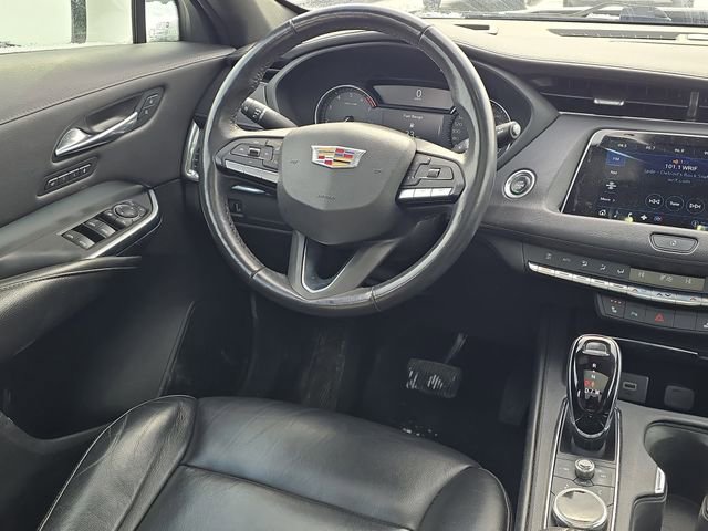 Used 2022 Cadillac XT4 Premium Luxury AWD/4WD image 34