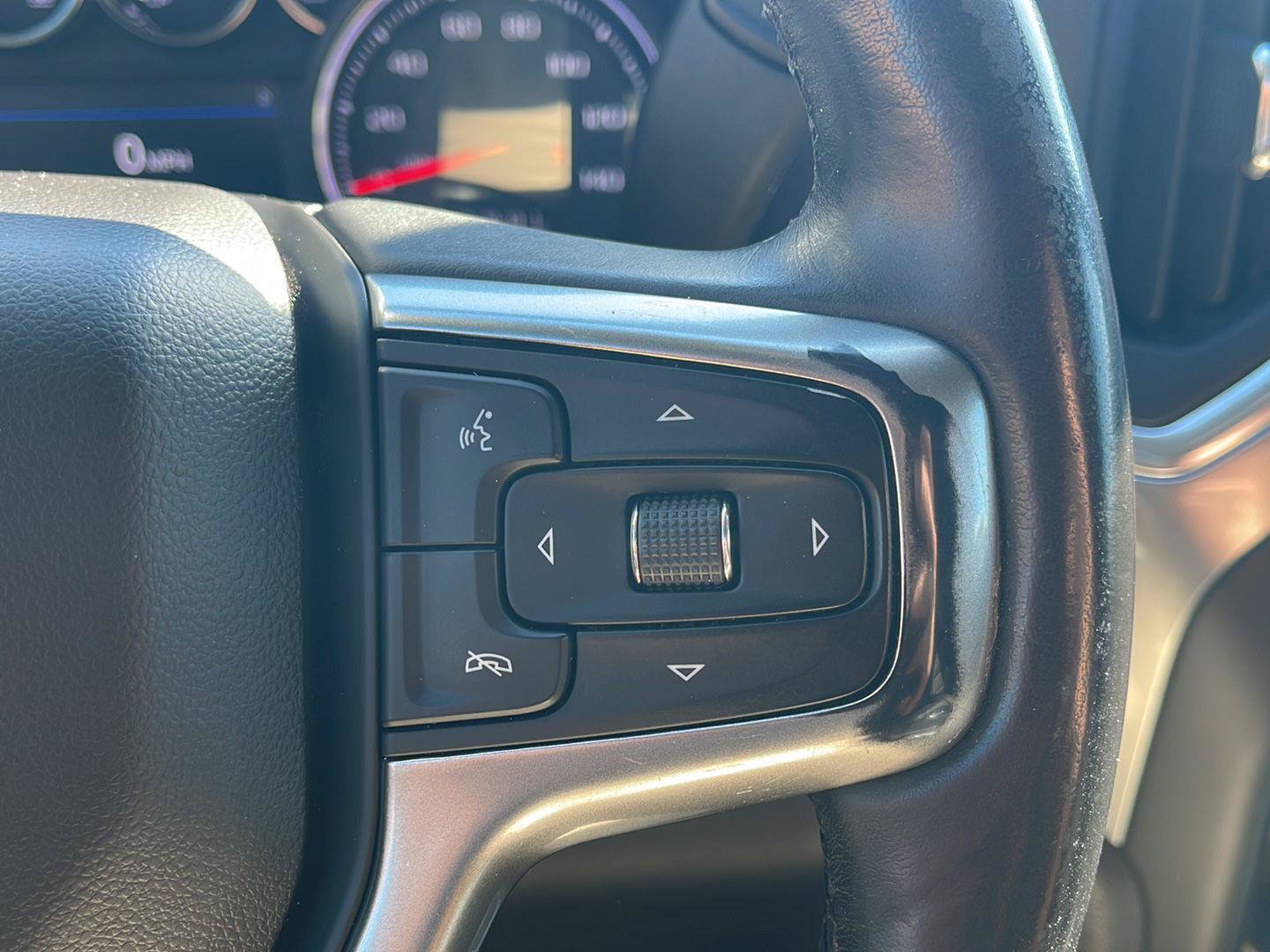 Used 2019 Chevrolet Silverado 1500 LTZ w/ LTZ Premium Package AWD/4WD image 21