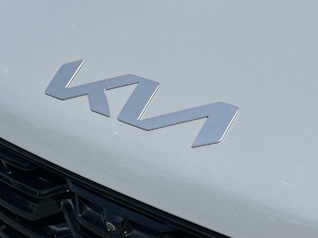 Used 2025 Kia Sorento SX FWD image 10