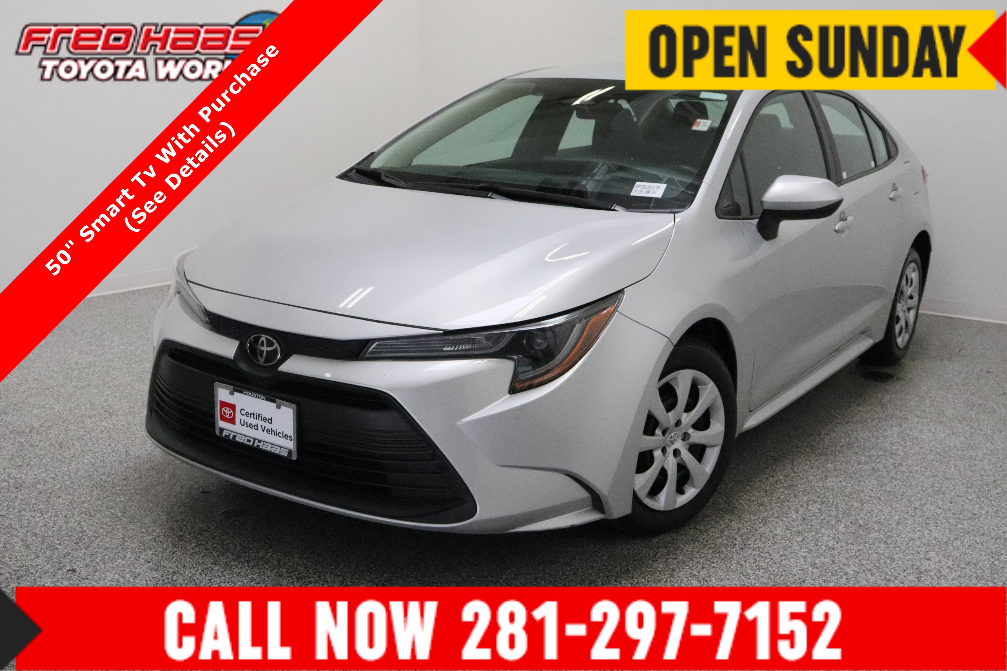 Used 2024 Toyota Corolla LE FWD image 1