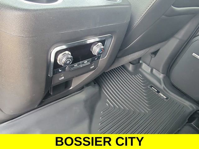 Certified 2021 GMC Yukon Denali w/ LPO, Illumination Package RWD image 22