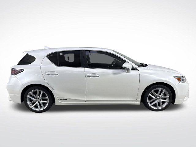 Used 2015 Lexus CT 200h FWD image 36