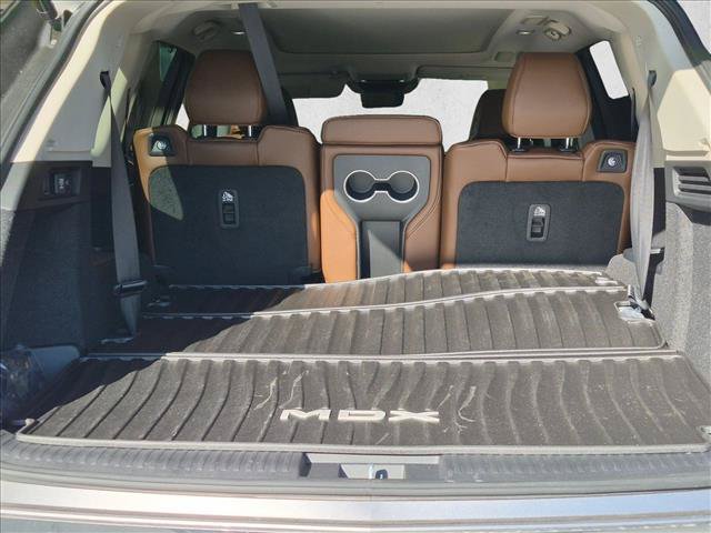Certified 2026 Acura MDX w/ Technology Package FWD image 6