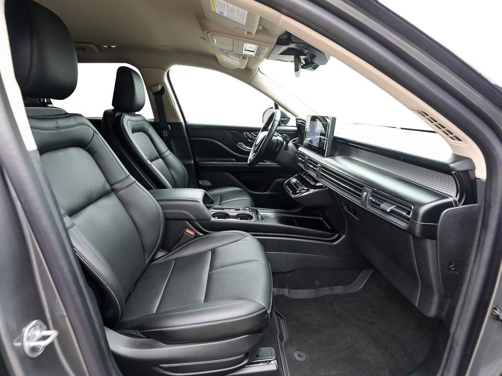 Certified 2024 Lincoln Corsair AWD w/ Equipment Group 101A image 22