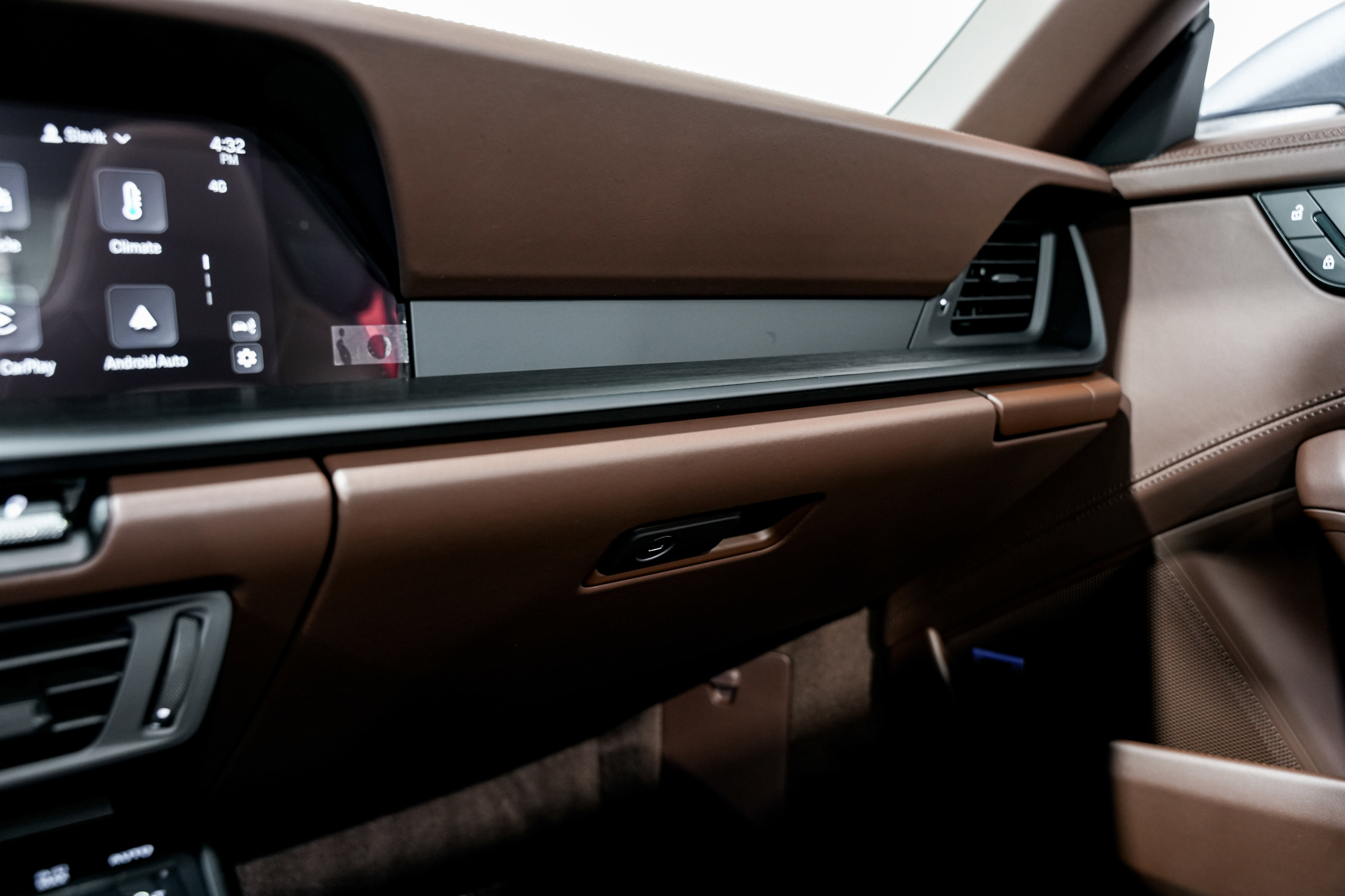 Used 2025 Porsche 911 Targa 4 GTS image 21