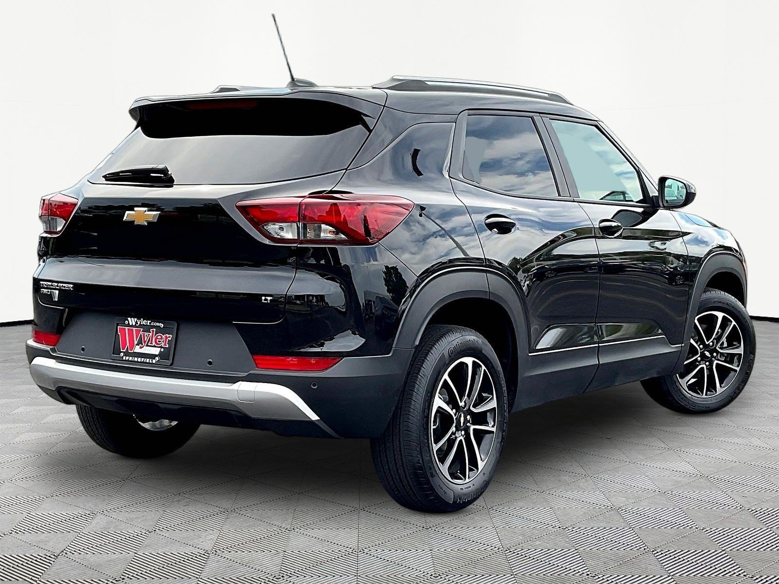 New 2026 Chevrolet TrailBlazer LT w/ Convenience Package AWD/4WD image 7