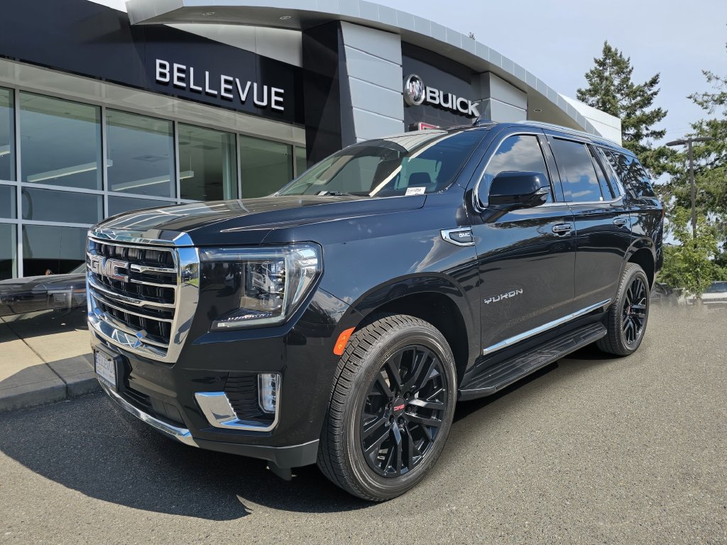 Used 2022 GMC Yukon SLT w/ SLT Luxury Package AWD/4WD image 3