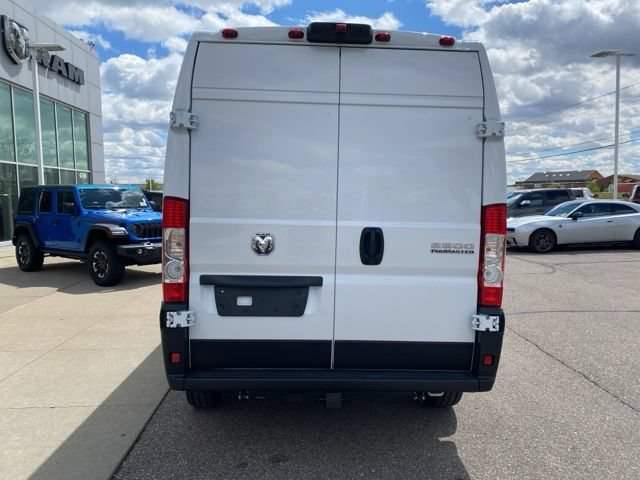 New 2026 RAM ProMaster 2500 w/ Convenience Group FWD image 6