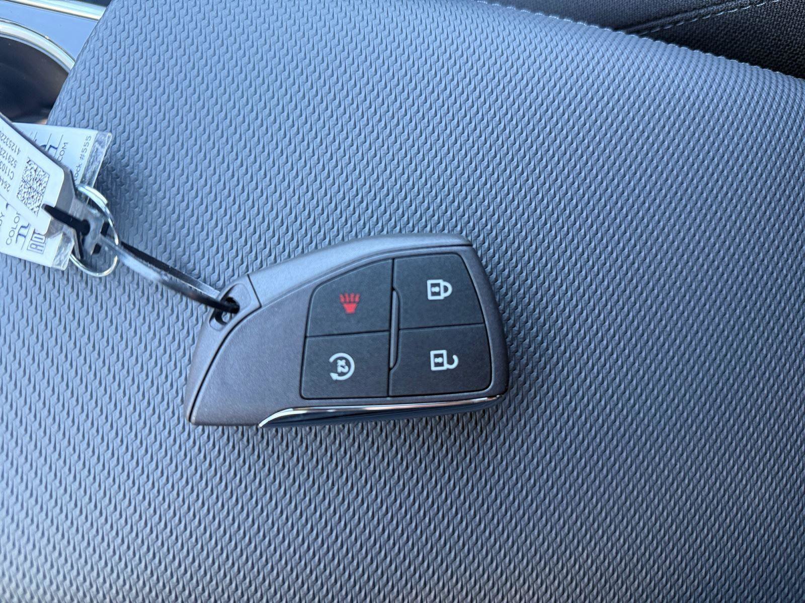 New 2026 Chevrolet Equinox LT FWD image 31