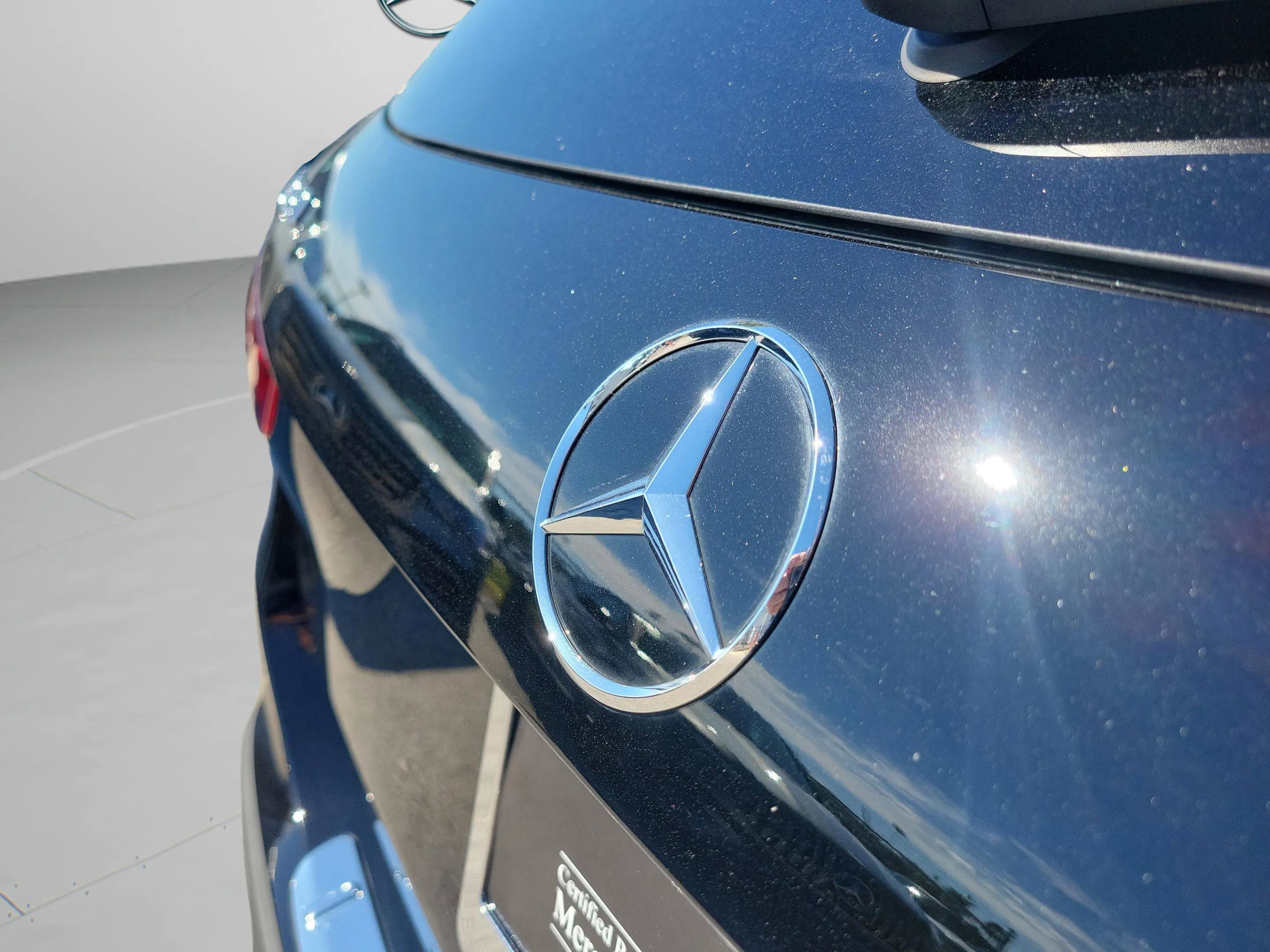 Certified 2025 Mercedes-Benz GLA 250 image 32