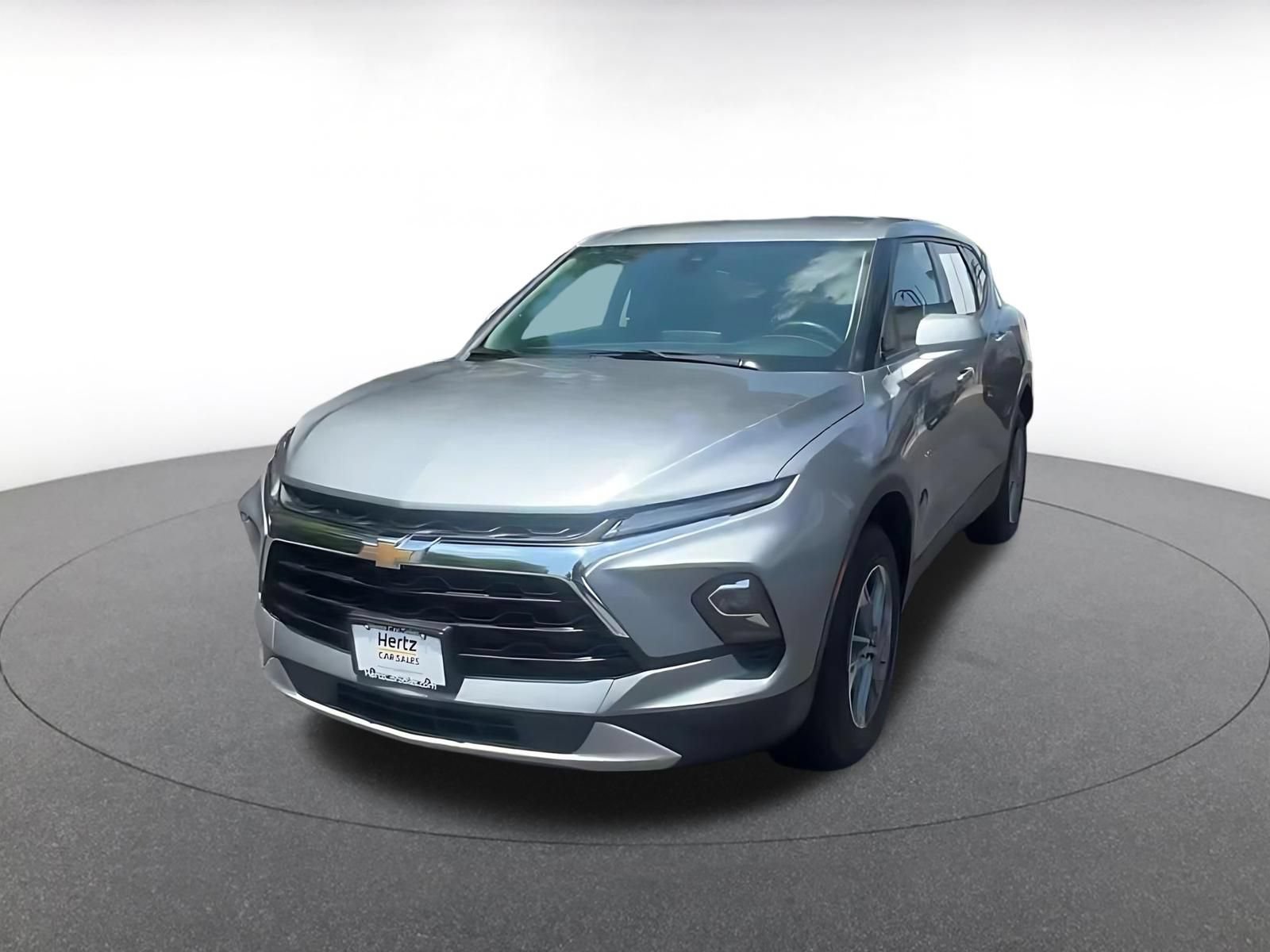 Used 2025 Chevrolet Blazer LT FWD image 7